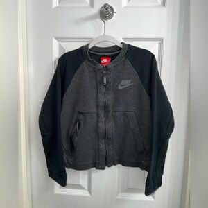Nike Boys’ Jacket – Size S(5 years), Black, Full-Zip, No Hood